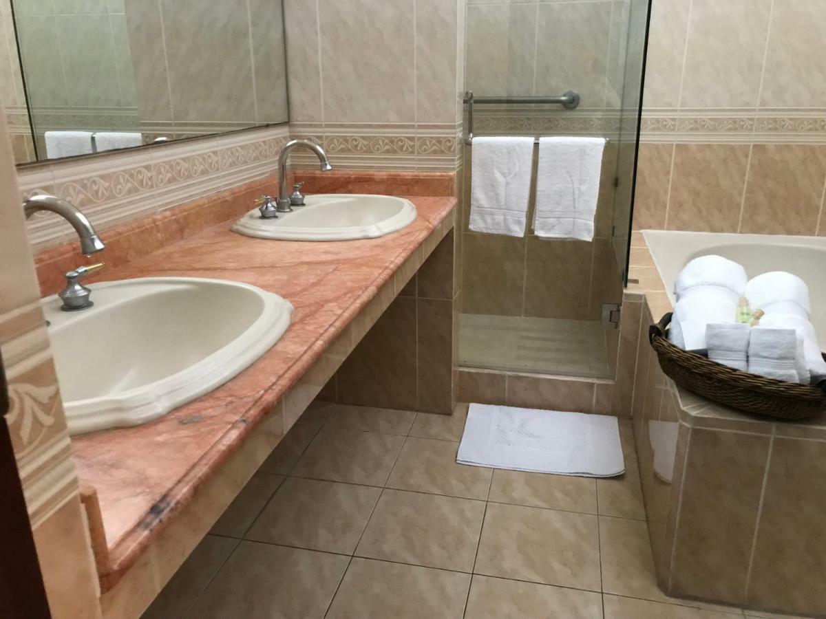 Hotel Belvedere Гватемала Экстерьер фото