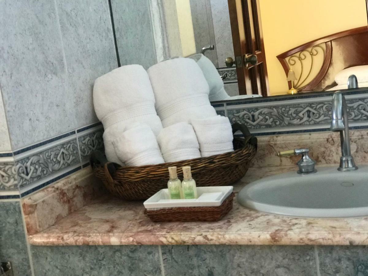 Hotel Belvedere Гватемала Экстерьер фото