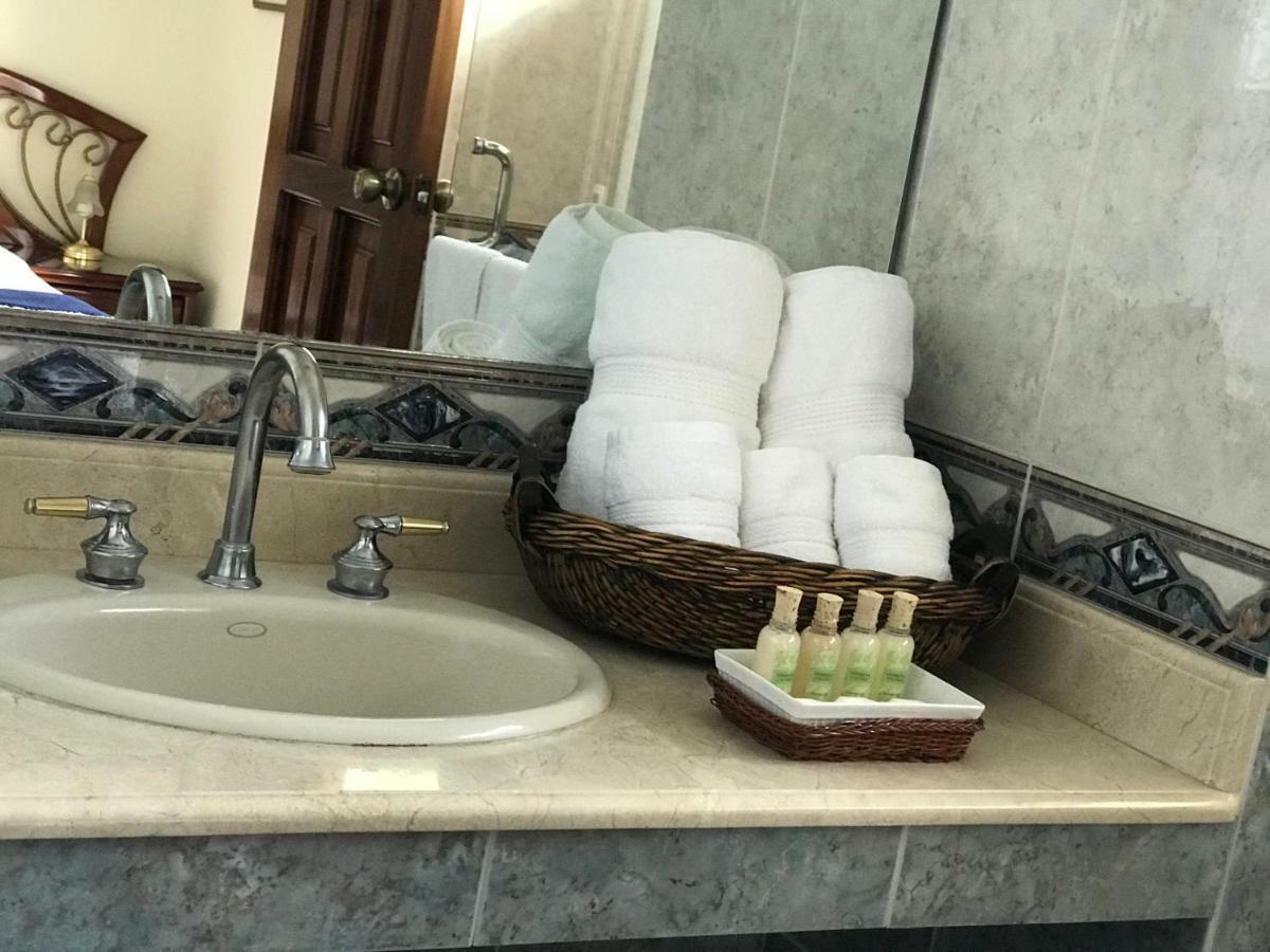 Hotel Belvedere Гватемала Экстерьер фото