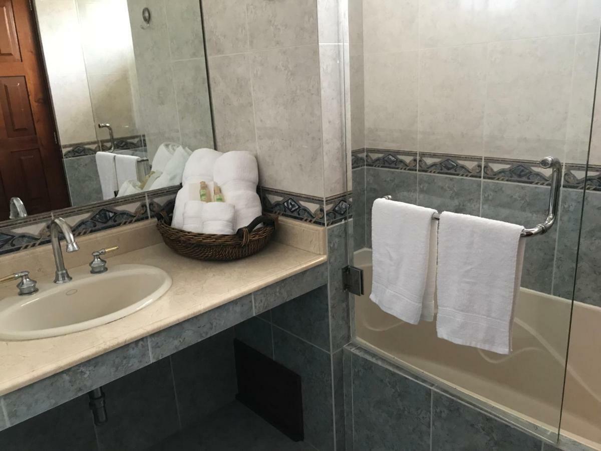 Hotel Belvedere Гватемала Экстерьер фото
